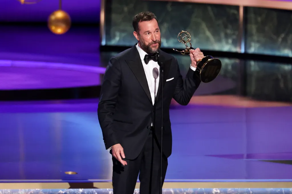 Noah Wyle accepts the Emmy award for Outstanding Lead Actor in a Drama Series for "The Pitt".