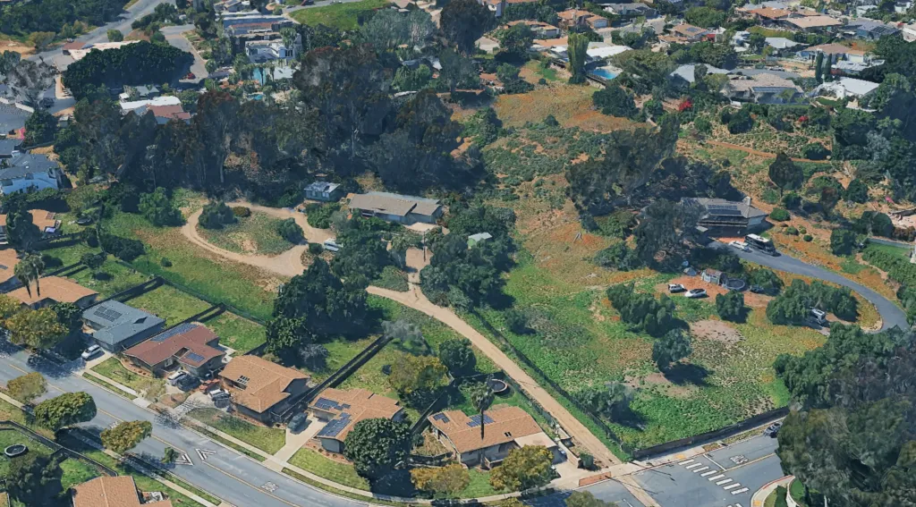 Aerial view of two parcels at Pacifica Drive and Chalcedony Street in Pacific Beach.