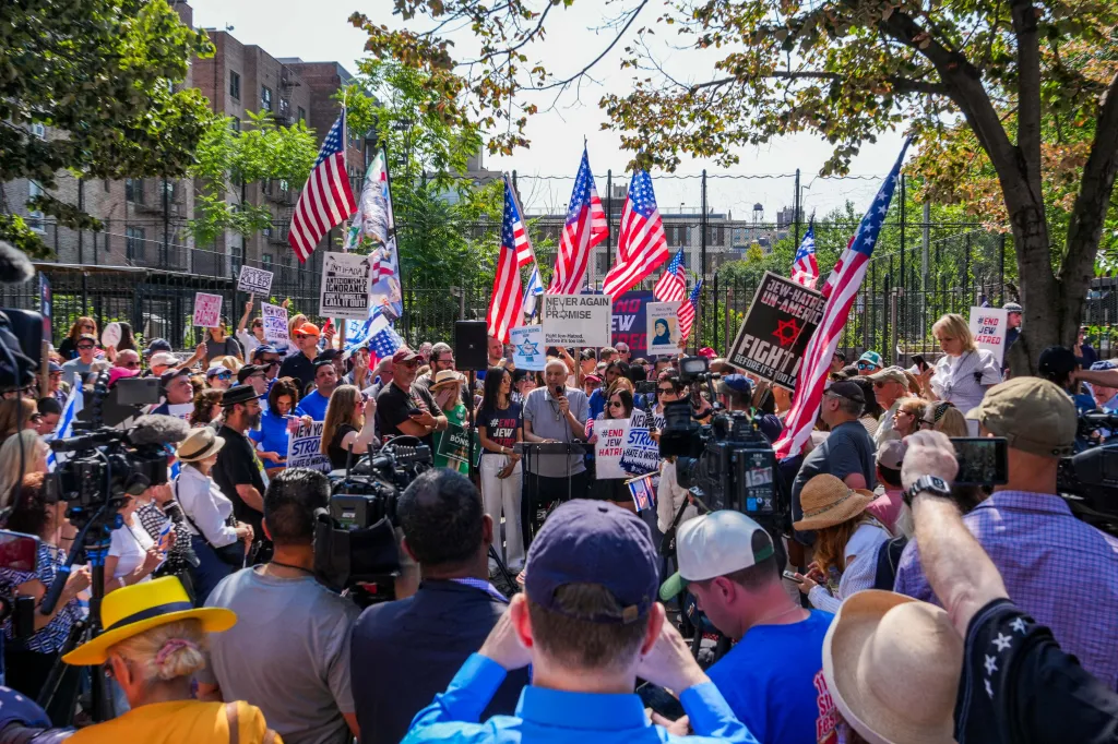 A rally organized by "End Jew Hatred" in opposition to New York City Mayor Zohran Mamdani.