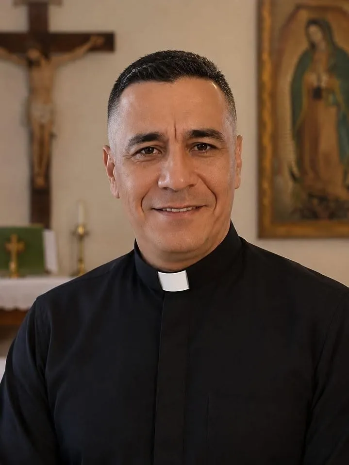 Padre Gregorio Mora Sg, a priest from the Diocese of La Paz.