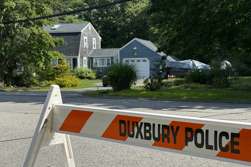 Lindsay Clancy's former Duxbury home