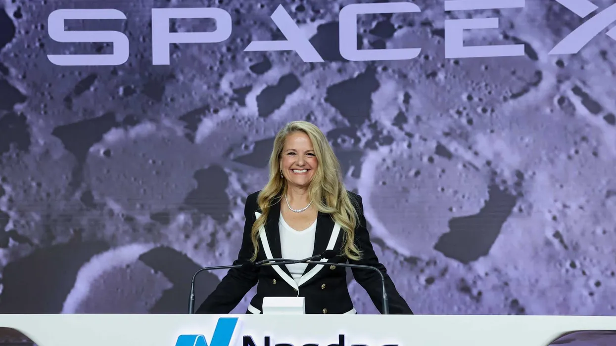 Trump gushes over Musk’s No. 2 for donating millions while her boss gives nothing
