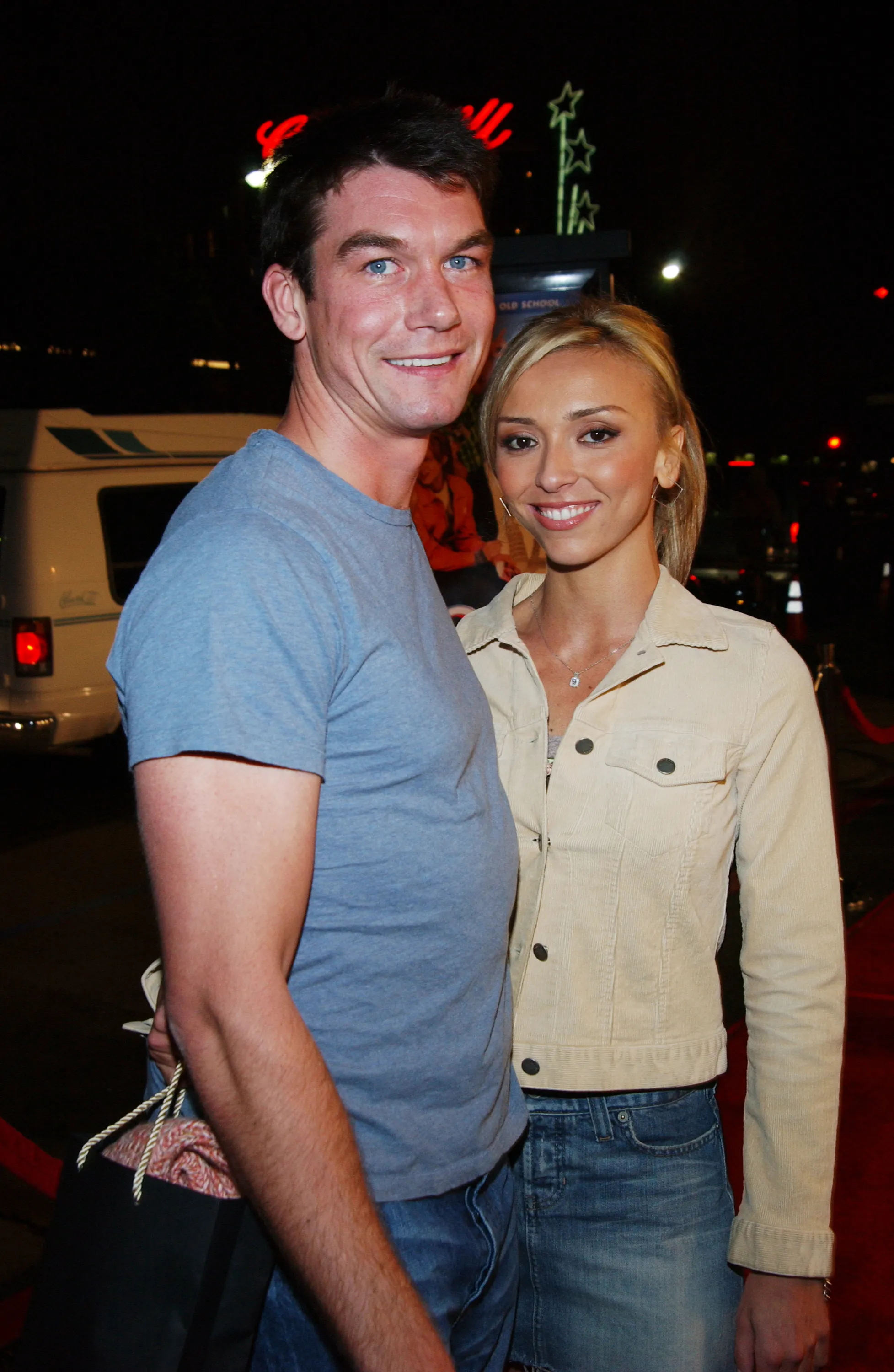 Jerry O'Connell and Giuliana DePandi smiling at the Eurotrip Los Angeles Premiere.