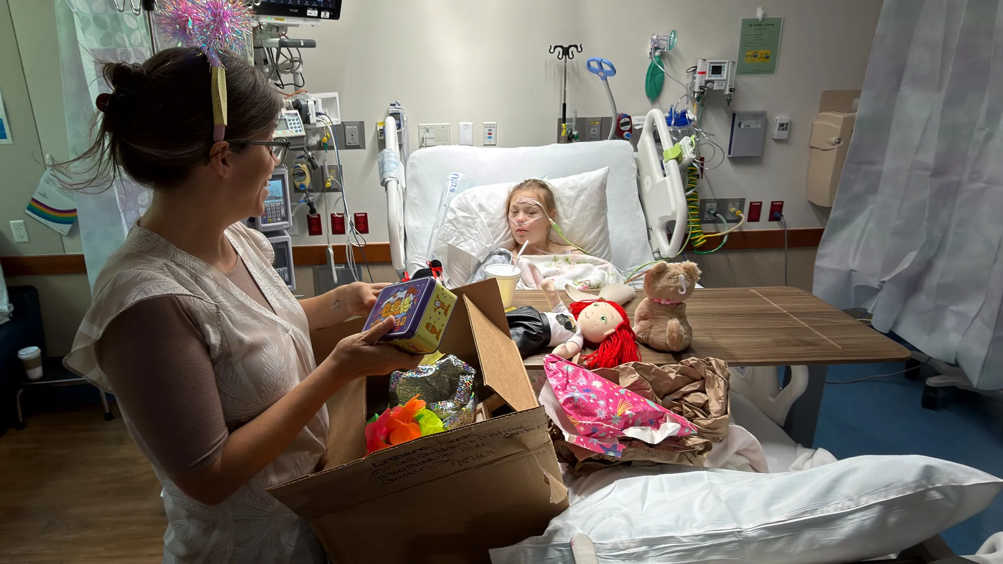 Just two weeks after his 12-year-old daughter, Indiana, underwent open-heart surgery, Feek said she was rushed to a hospital and airlifted by helicopter after a sudden health scare.