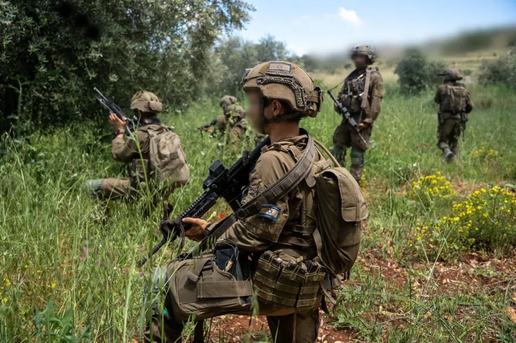 IDF soldiers conducting operations north of the Saluki River in southern Lebanon.