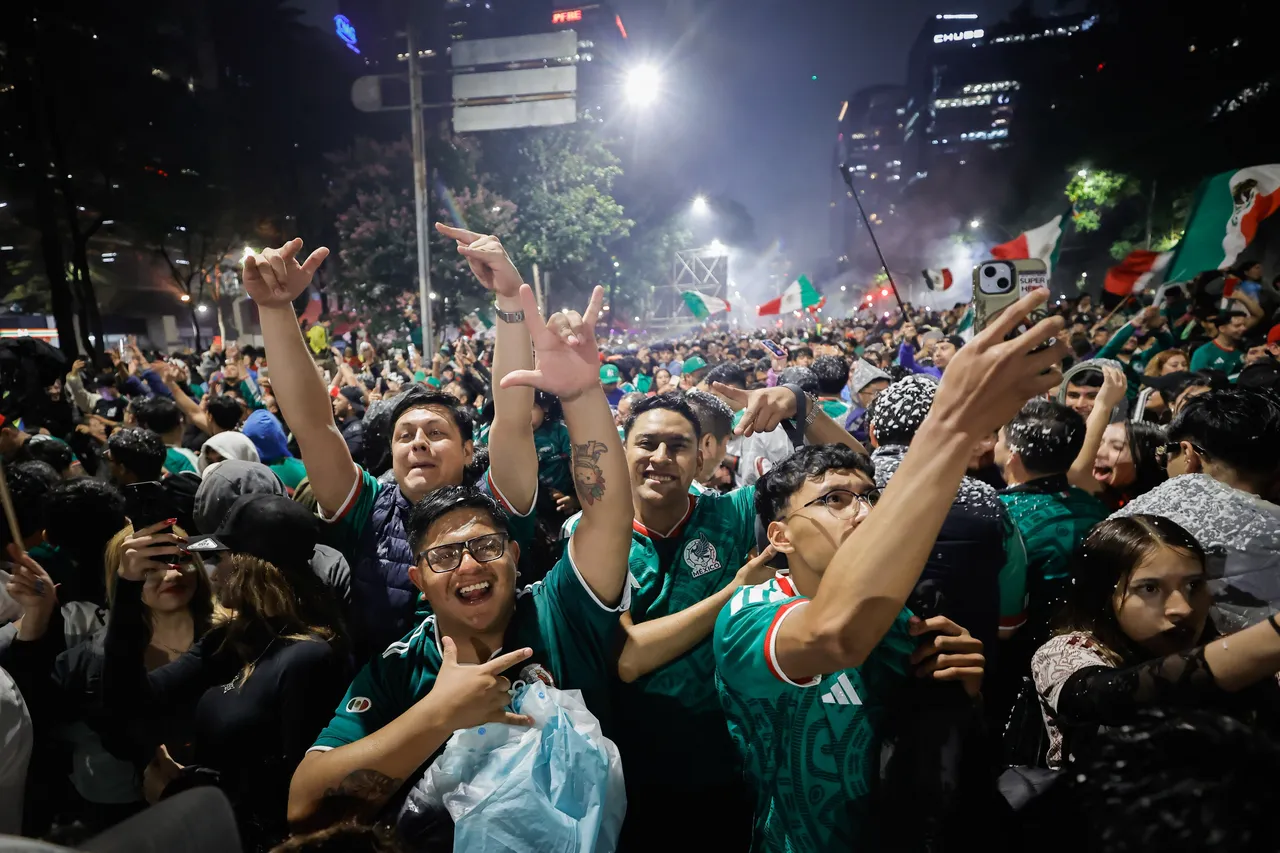 Mexico’s Victory Over Ecuador Made the Ground Shake. Was It an Artificial Earthquake?