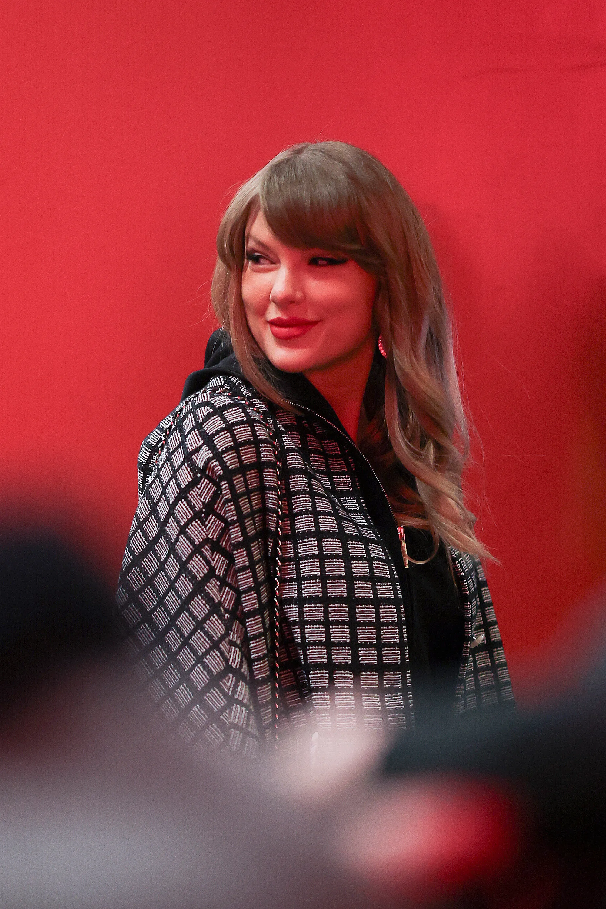 Taylor Swift arriving at GEHA Field.