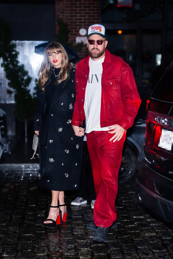 Taylor Swift and Travis Kelce walking hand-in-hand in the Meatpacking District.