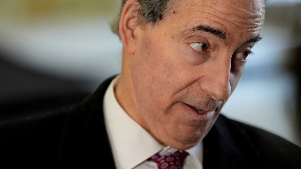 Trump DOJ’s ‘Kafkaesque’ prosecution of Olympian alarms Dem as corruption runs rampant