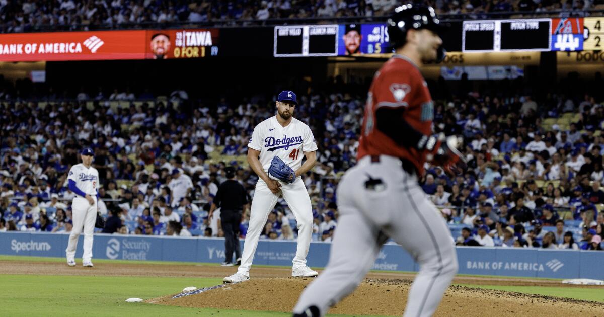 Dodgers plagued by pitching struggles, defensive mistakes in loss to Arizona