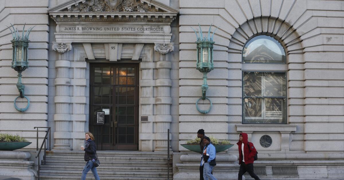 Hiring a hit man to commit murder is not always ‘a crime of violence,’ 9th Circuit rules