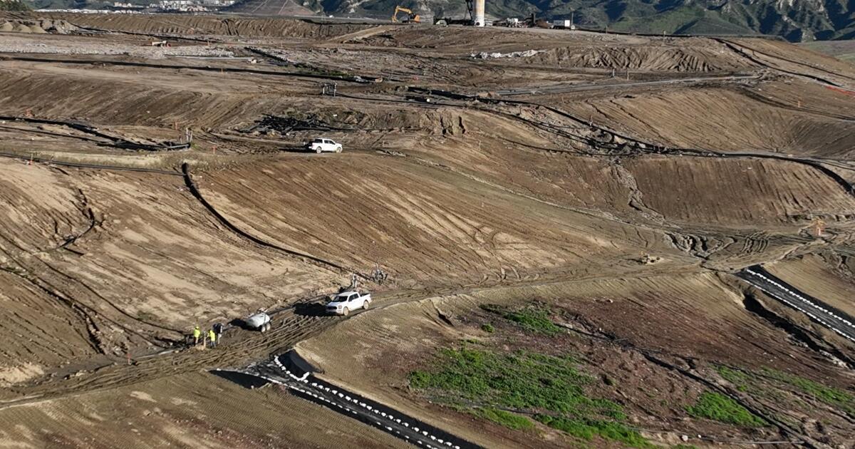 Law firm says it has lost touch with hundreds of clients suing over L.A. County landfill