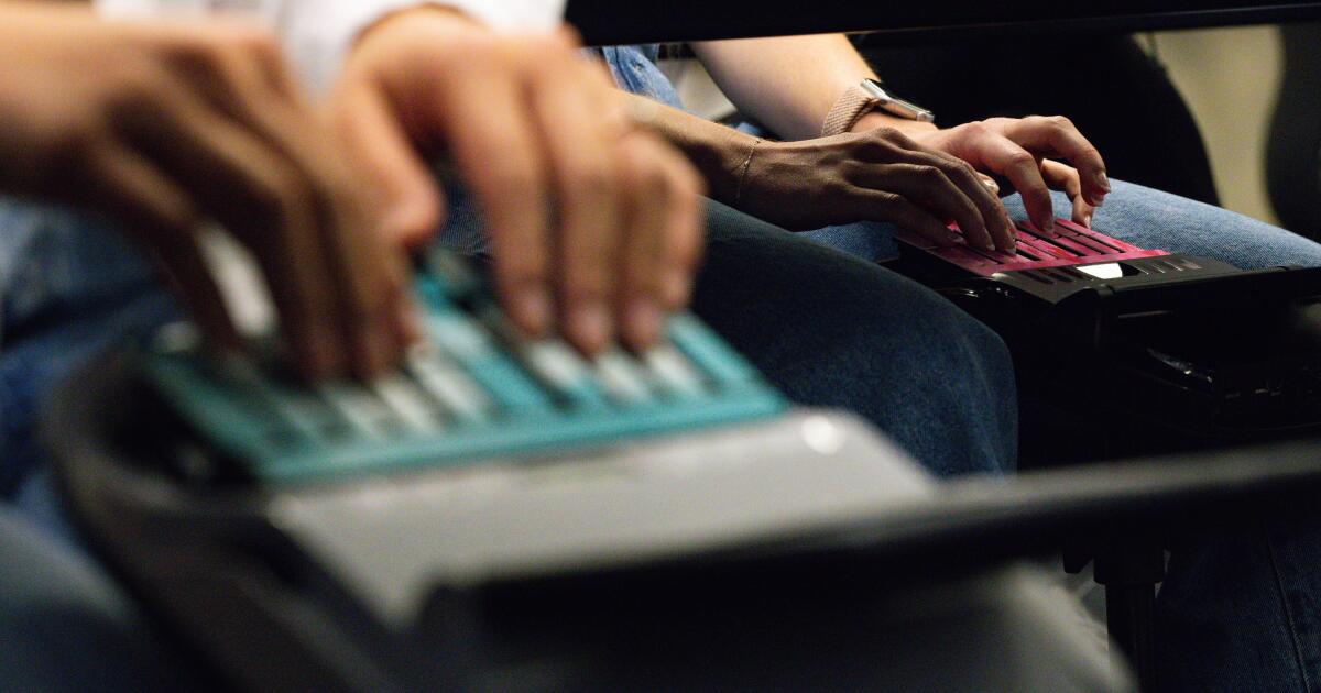Humans, machines or nothing: Case will decide future of California court transcripts