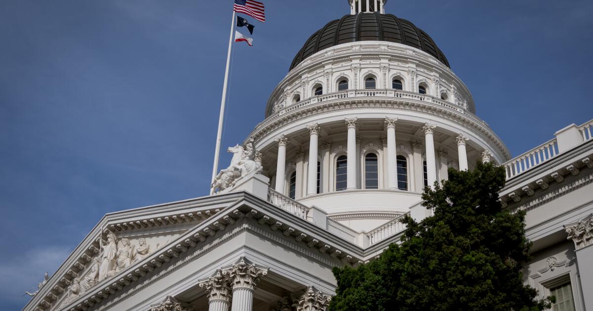 Bill to ban sex offenders from running for office fails in California senate committee