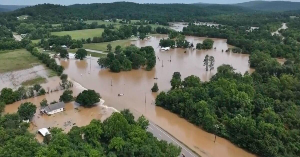 As Missouri faces flooding, 200 at summer camp are helicoptered to safety