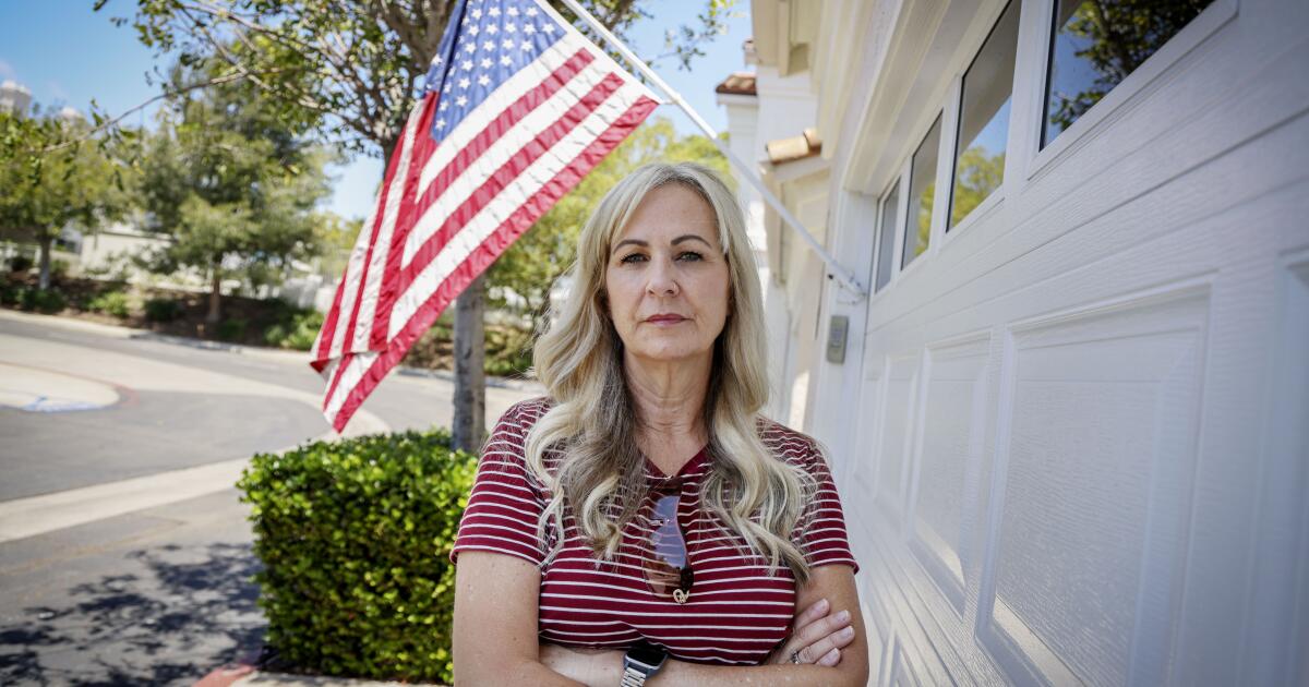 California HOA threatens fines for flying the U.S. flag. Some residents are fighting back