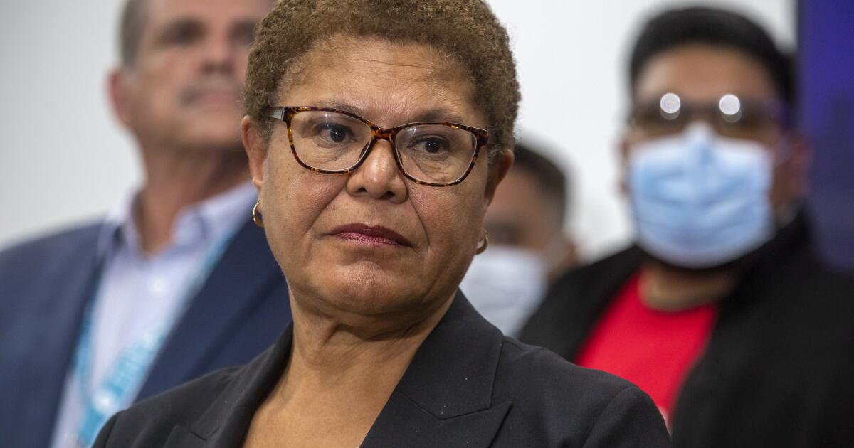 Homelessness has increased in L.A., dealing fresh setback to Mayor Karen Bass