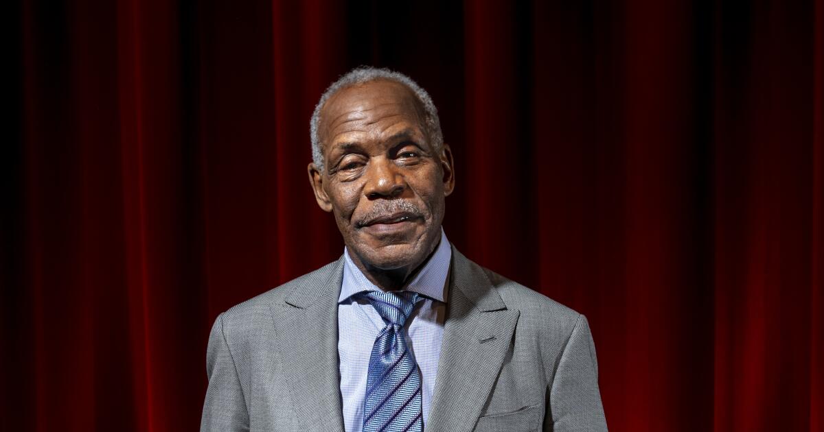 Danny Glover reveals Alzheimer’s diagnosis, says family has his back