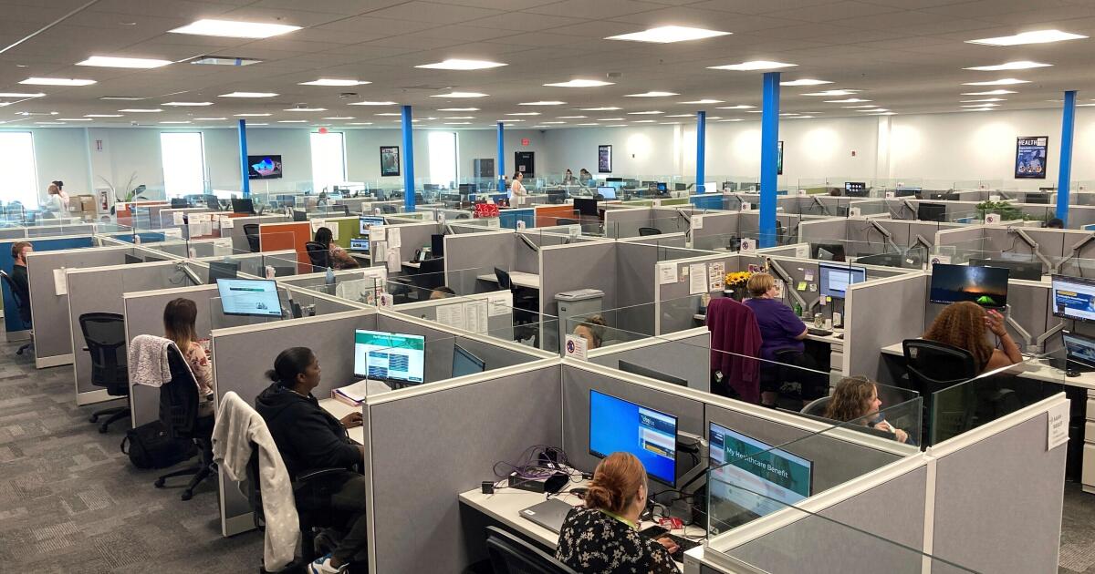 Thousands of customer service workers face the axe as AI takes over