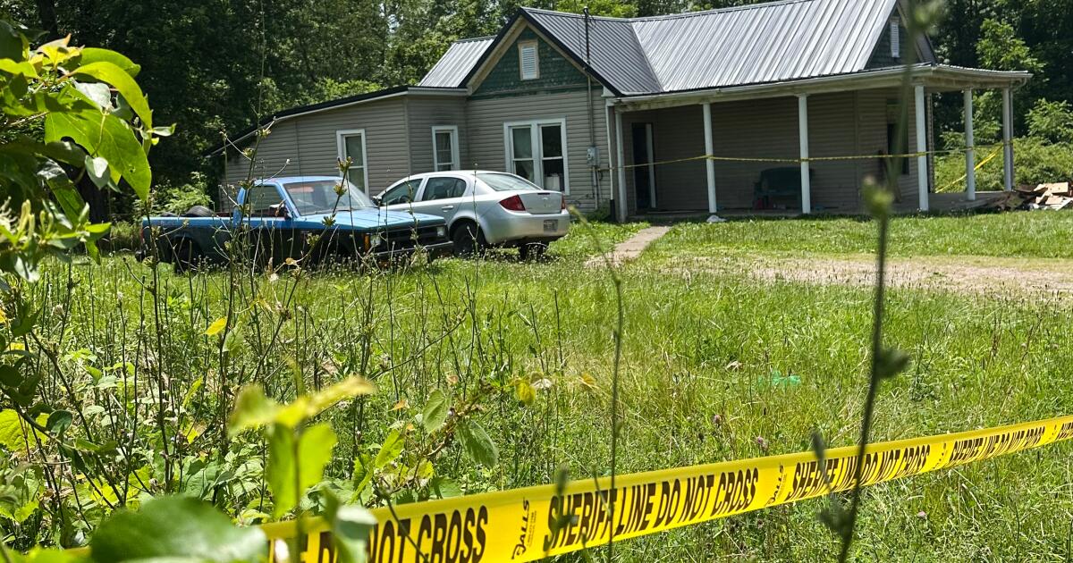 4 adults charged after 16 children rescued from dilapidated Ohio home