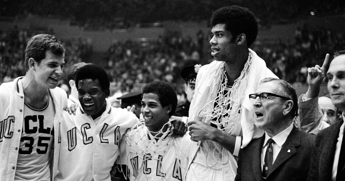 Teen obtained UCLA jersey worn by Kareem in trade for his radio. Decades later, he’s set to make a fortune