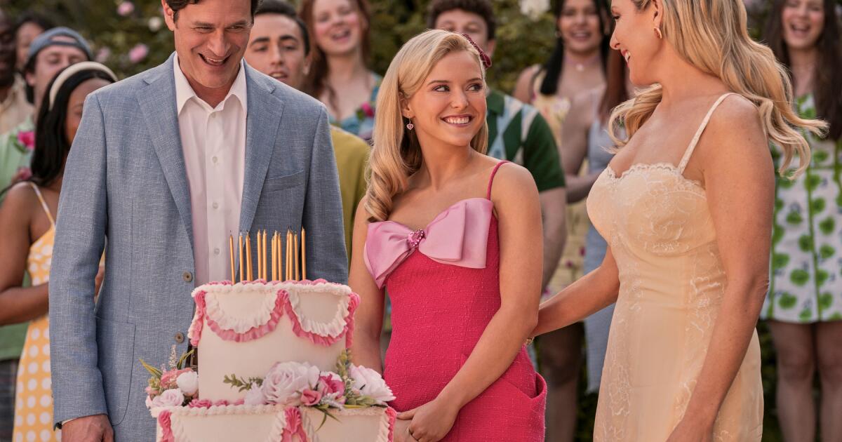Who is on Elle Woods’ playlist? ’90s bands like No Doubt and Sleater-Kinney