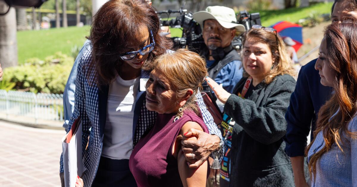 ‘Enough!’: Hot dog vendor speaks out against violence after attack in downtown L.A.