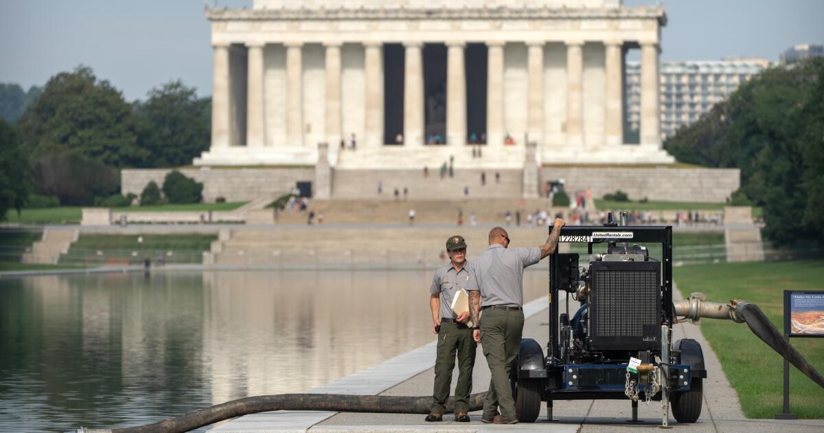 Crews are draining the Lincoln Memorial Reflecting Pool again as part of Trump’s troubled revamp