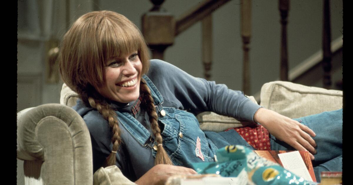 Louise Lasser, star of soapy TV satire ‘Mary Hartman, Mary Hartman,’ dies at 87