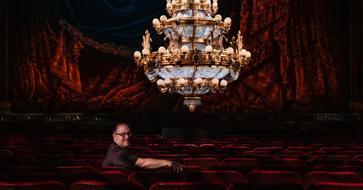 Meet ‘Gillian’: The untold story of ‘Phantom of the Opera’s’ 2,000-pound chandelier