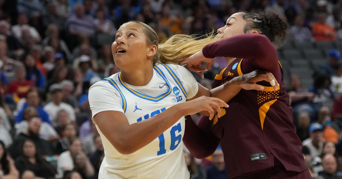 UCLA women’s basketball embraces new players, tougher standards in bid to repeat as champs