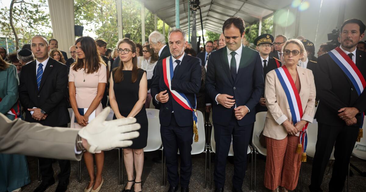 France commemorates WWII roundup of Jews after a Paris plaque honoring rescuers is vandalized