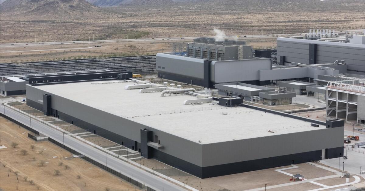 Chip worker shortage puts U.S. semiconductor boom on the brink