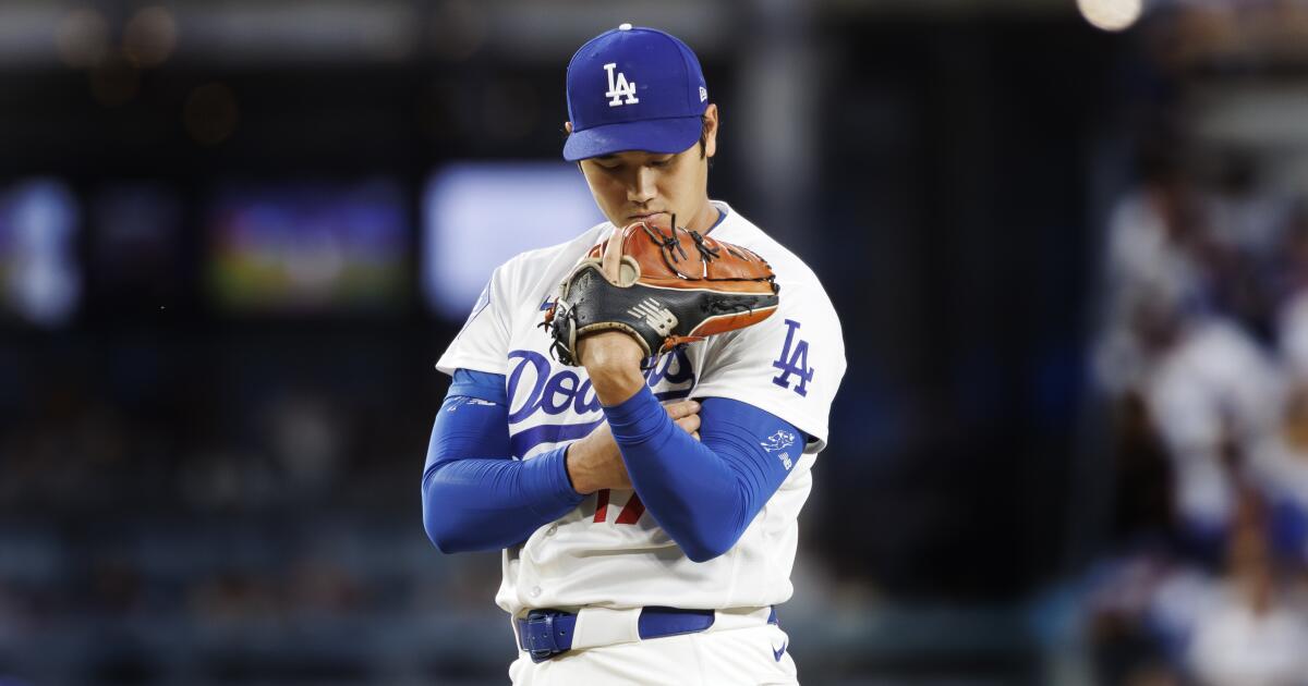 Shohei Ohtani’s knee troubles creating a major pitching dilemma for Dodgers