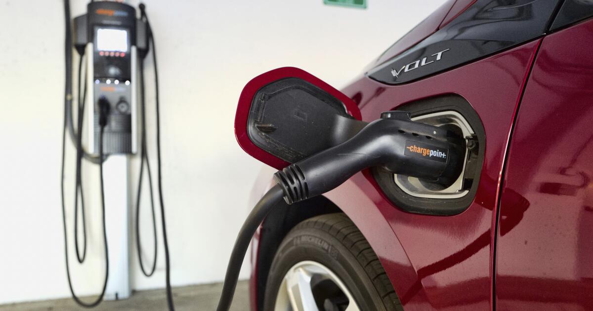California is bringing back EV rebates. This is how to get one