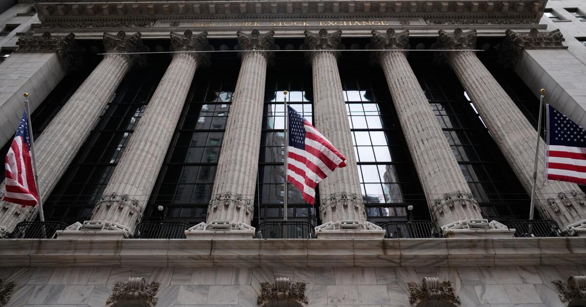 Oil prices jump, while the Dow drops more than 1,100 as sinking AI stocks drag Wall Street lower