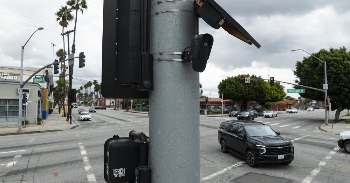 LAPD renegotiating deal with Flock Safety to access company’s license plate readers