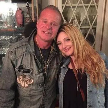 Gabriella Hillgrube and Gabriele Jasper smiling together.
