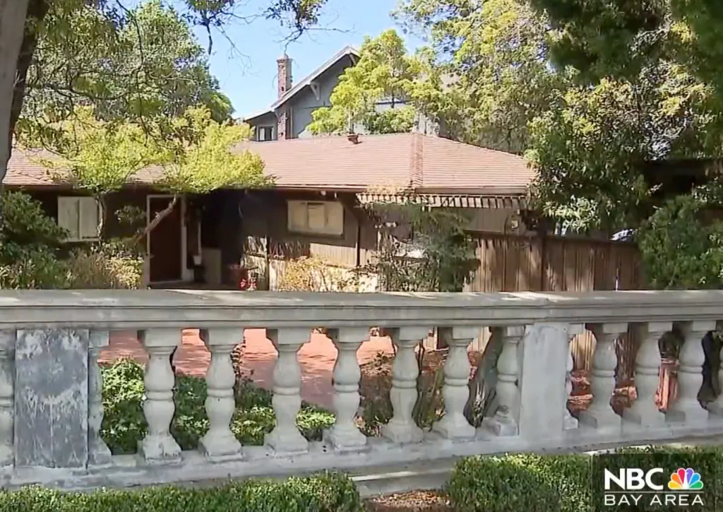 The home of Przemyslaw Jeziorski in Berkeley, California.