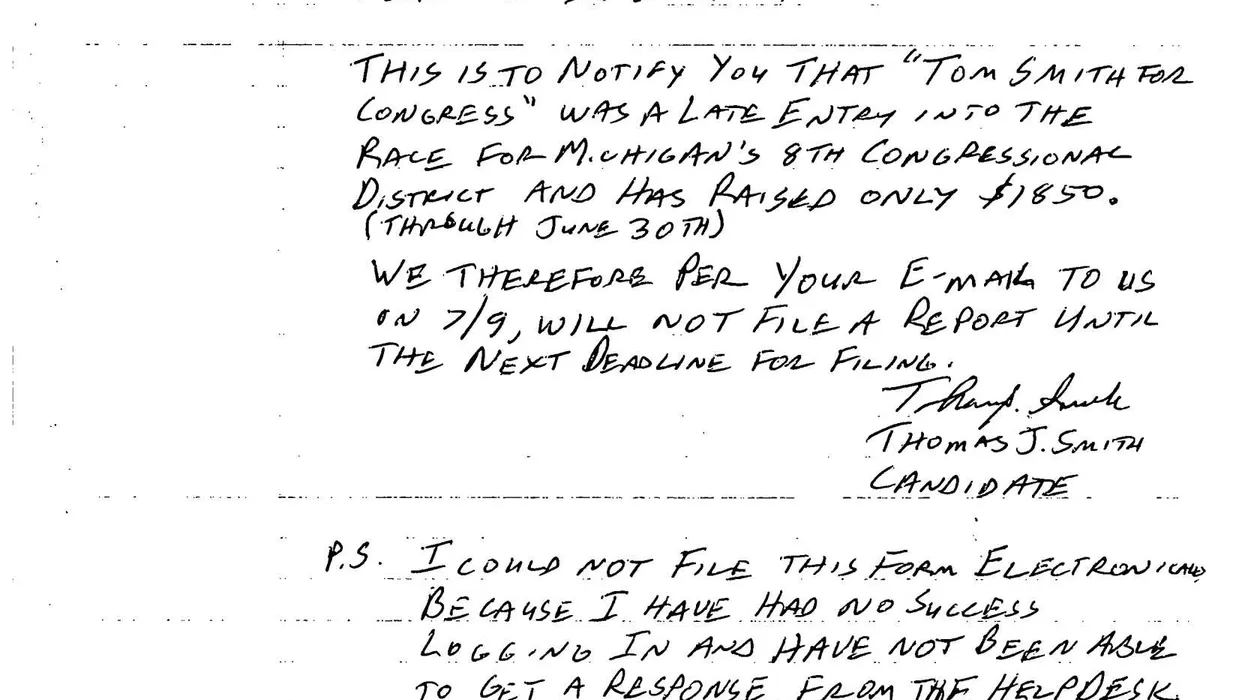 ‘Make this guy a star’: Retiree who ‘humiliated’ Trump charms with scribbled note to FEC