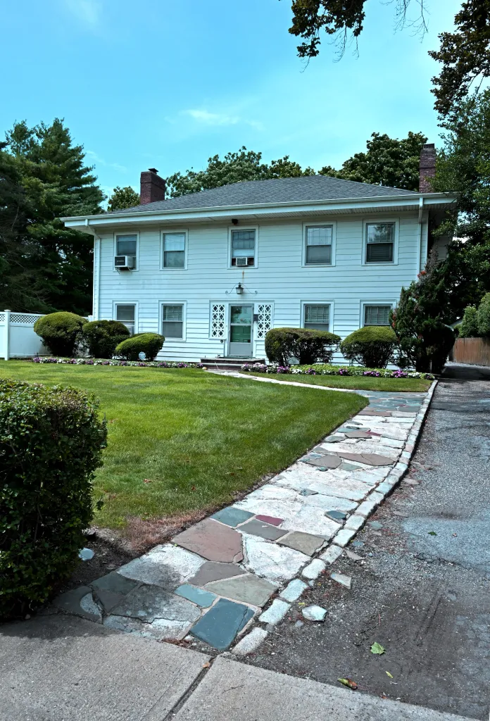 The home of Peter Stein in Woodmere, Long Island.
