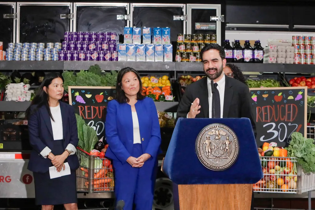 New York City Mayor Zohran Mamdani announces a 30 percent discount on selected items at five new municipal grocery stores.