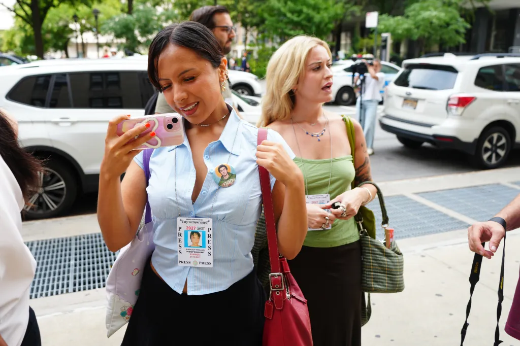 Luigi Mangione supporters, Ashley Rojas and Abril Rios, leaving Manhattan Criminal Court.