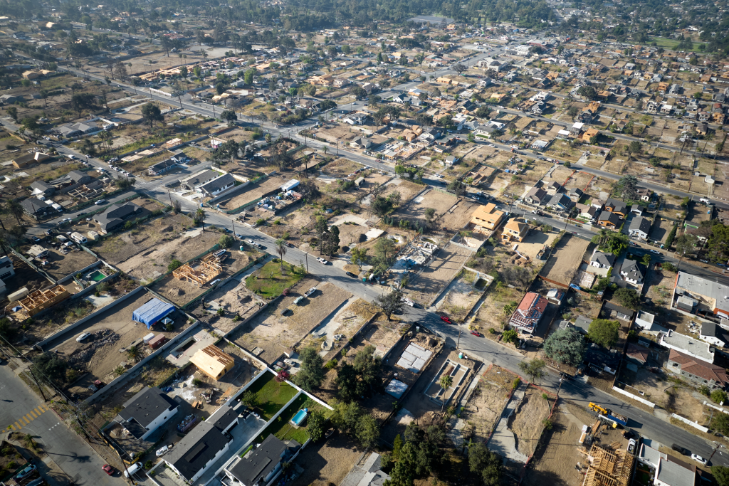 Aerial view of homes in various stages of construction after the 2025 Eaton wildfire in Altadena, California.