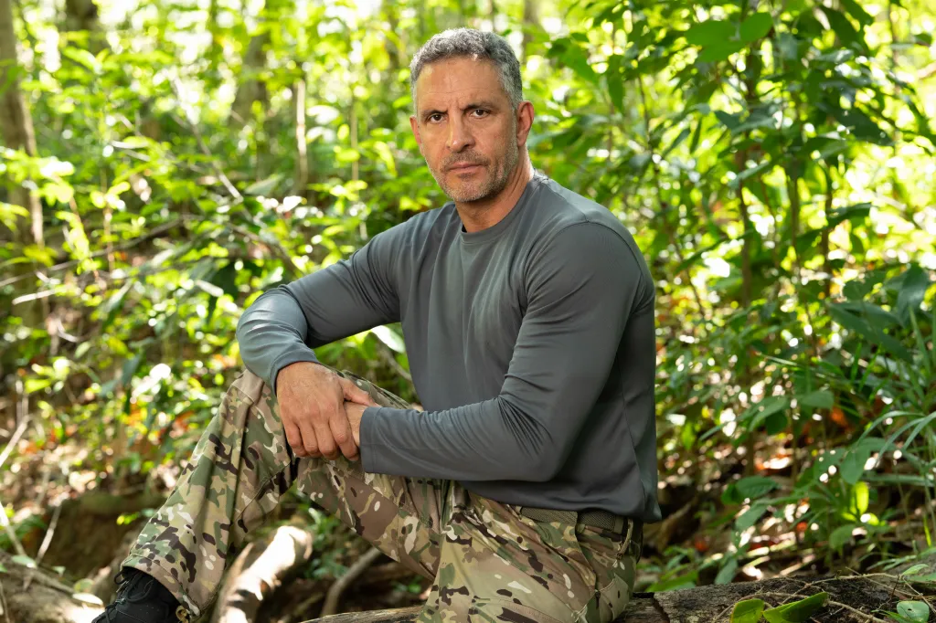 Mauricio Umansky, a contestant on 