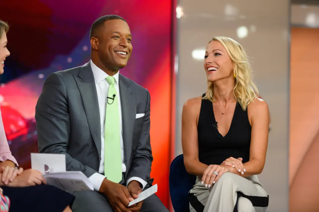 Craig Melvin and wife Lindsay Czarniak on "Today" on Wednesday, Aug. 21, 2019. (NBCUniversal)