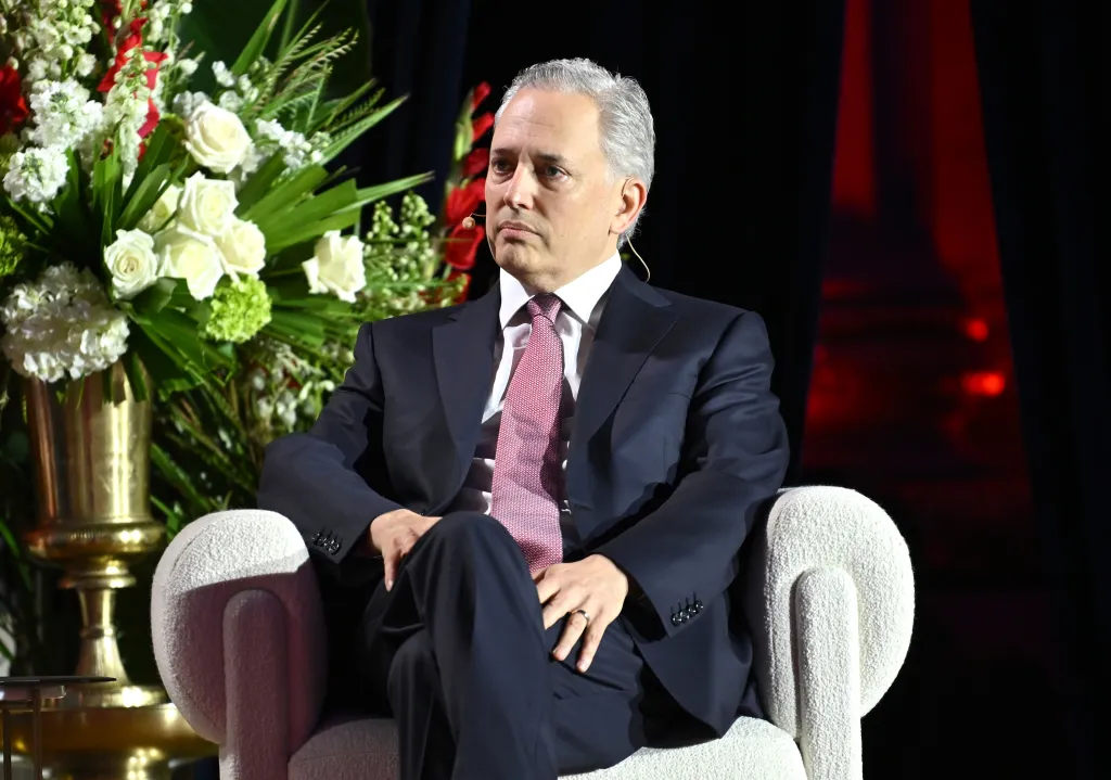 David Sacks questioned if Dean Ball was trying to “confessing to a regulatory capture strategy."