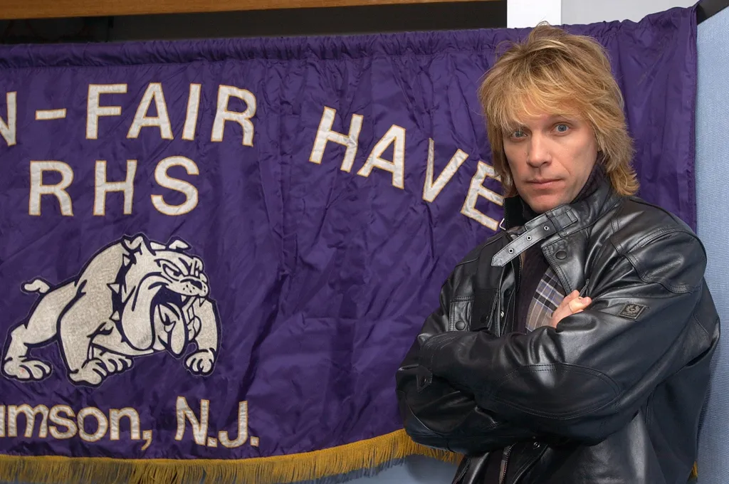 Jon Bon Jovi takes the stage at Rumson High School to raise money for The Parker Family Health Center.