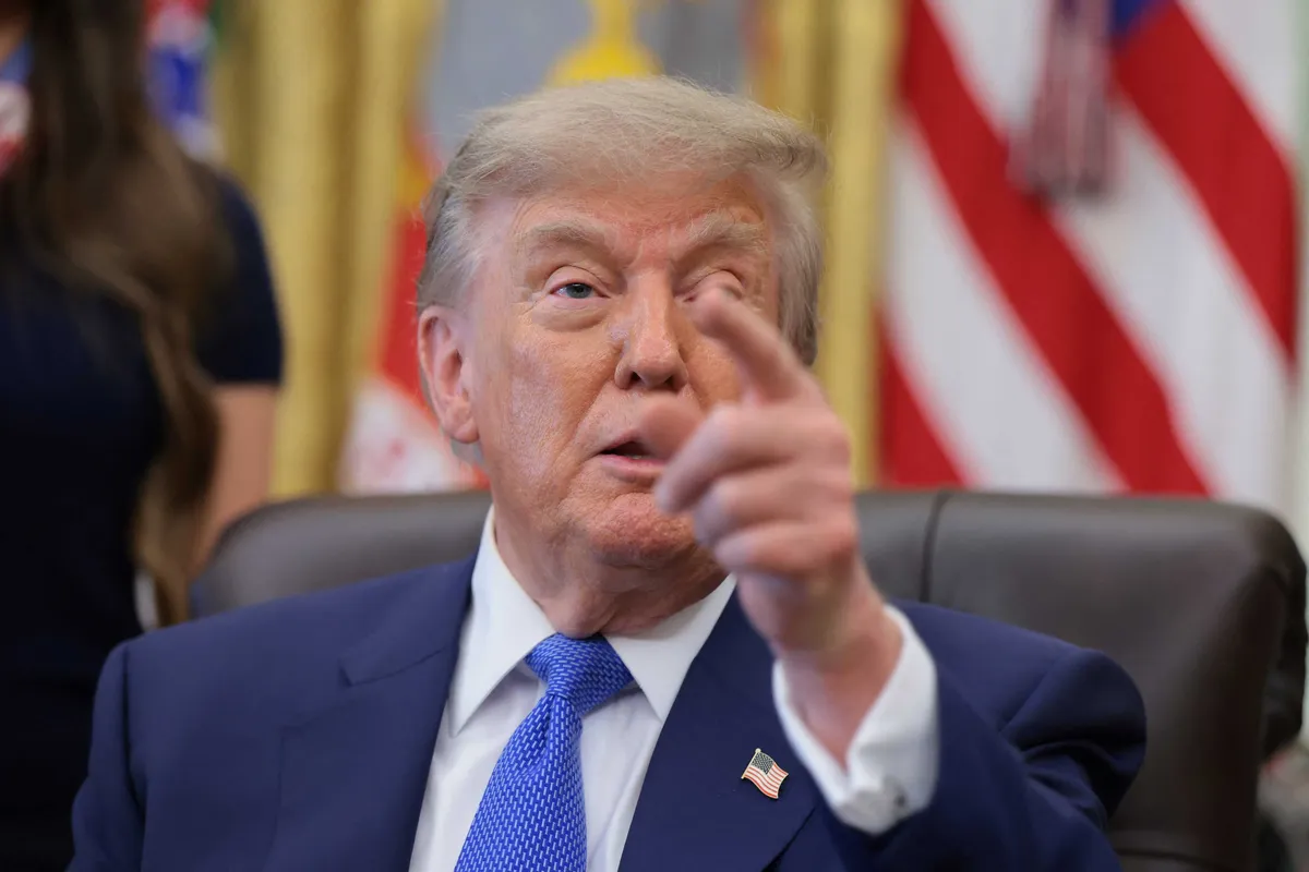 ‘Incoherent’ Trump’s vaccine order showed his health slipping before our eyes: analyst