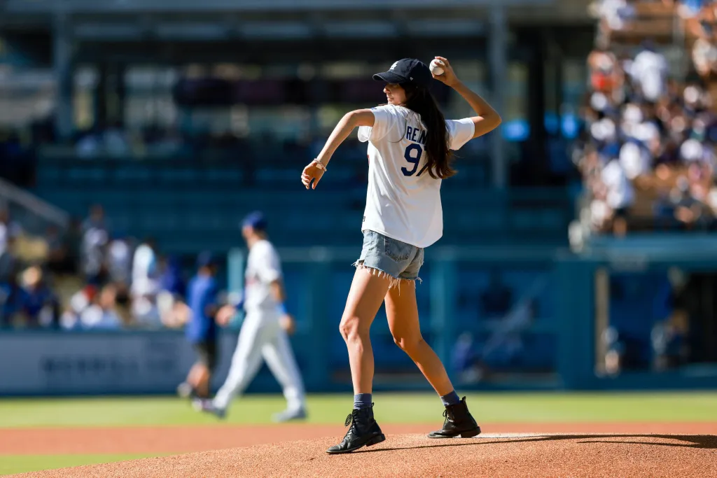Romy Reiner throwing out the ceremonial first pitch at a Red Sox vs. Dodgers game.